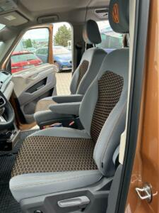 VW Multivan T7 7 míst design Exclusive + vzor 15/B + prošití